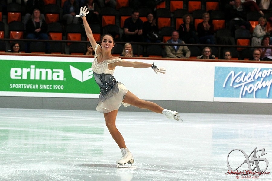 http://www.absoluteskating.com/photogallery/2018nebelhorntrophy/01_SPJ_8619album.jpg